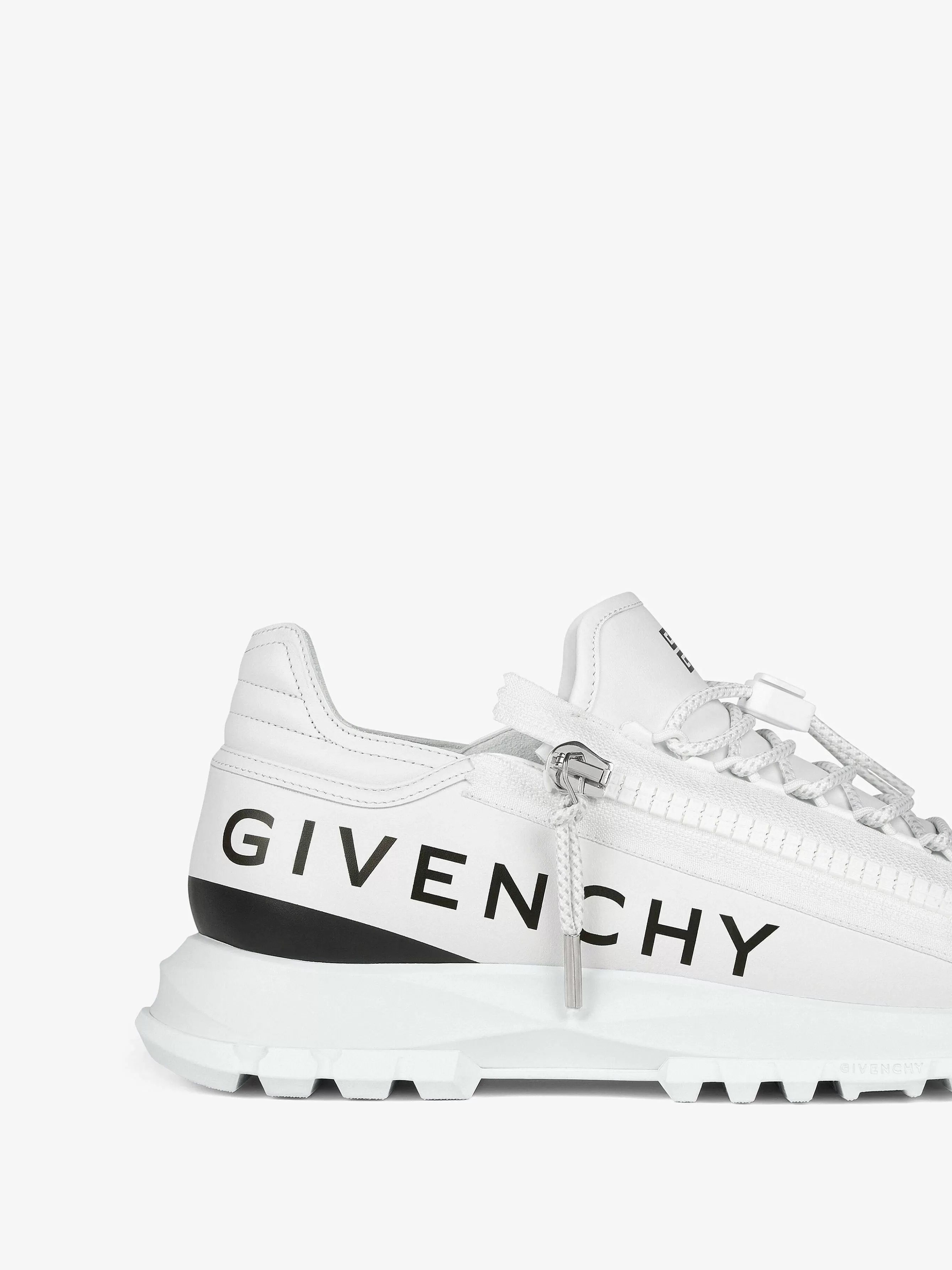 Givenchy Baskets>Baskets Spectre Runner En Cuir Avec Fermeture Eclair Blanc Noir