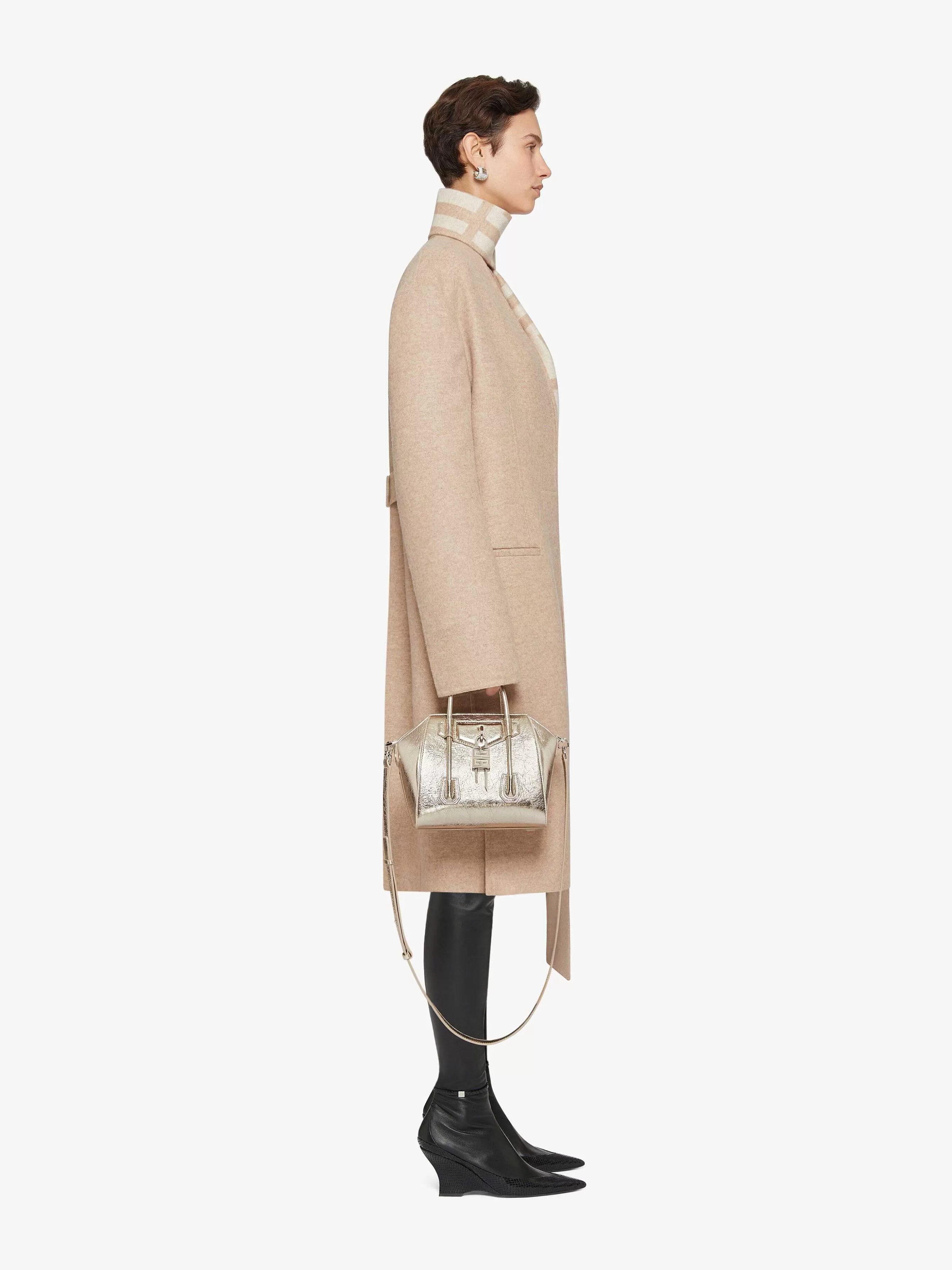 Givenchy Vestes Et Manteaux>Manteau En Laine Double Face 4G Avec Echarpe Noisette/Beige