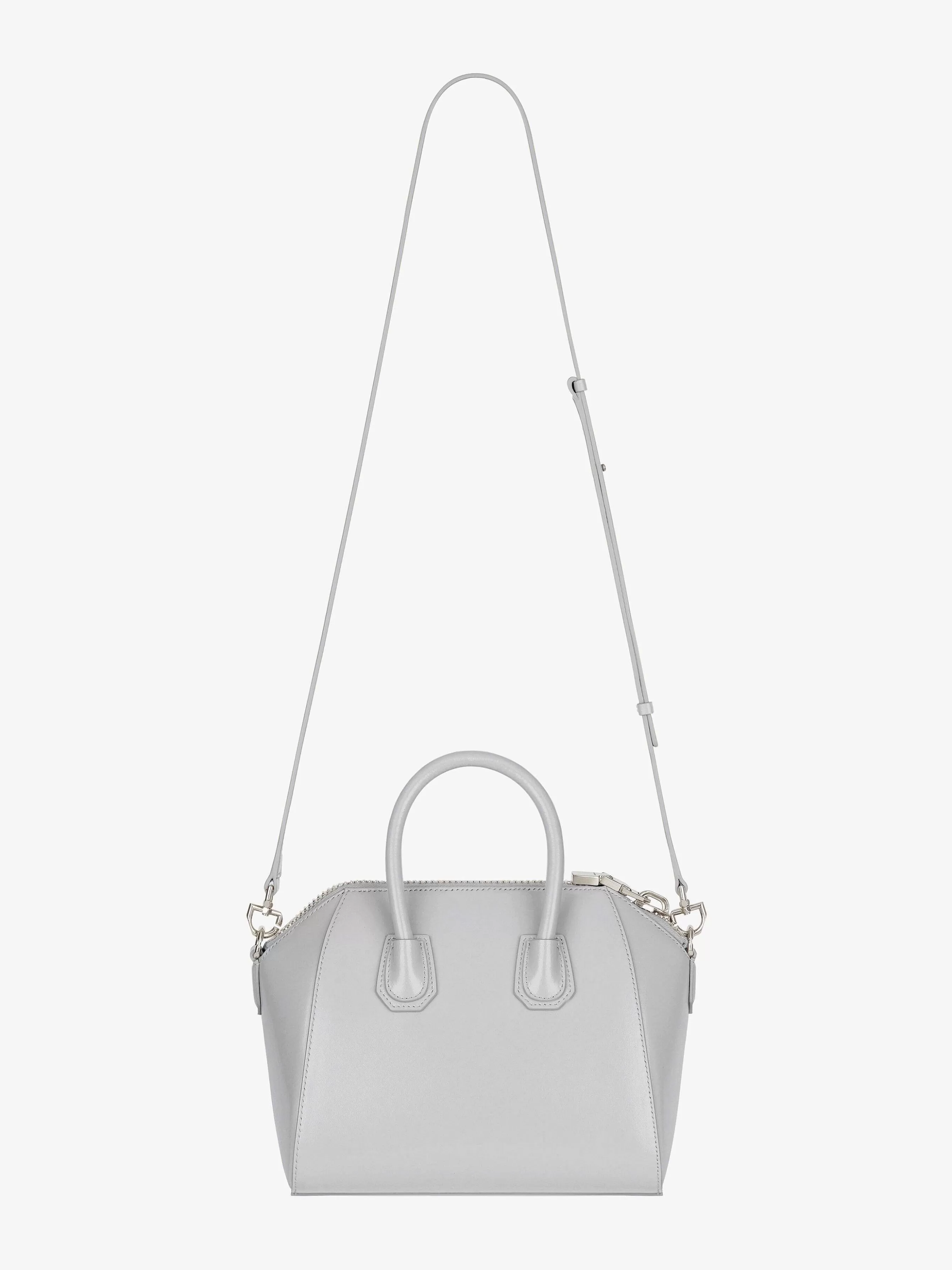 Givenchy Antigona>Mini Sac Antigona En Cuir Box Gris Clair